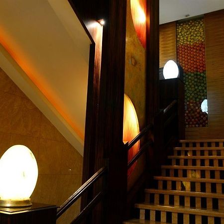 Base-Sanlitun Serviced Apartment Pekin Zewnętrze zdjęcie