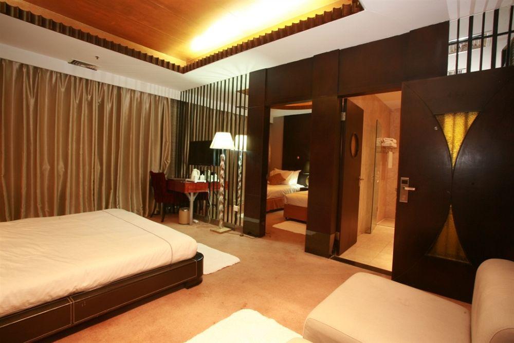 Base-Sanlitun Serviced Apartment Pekin Zewnętrze zdjęcie
